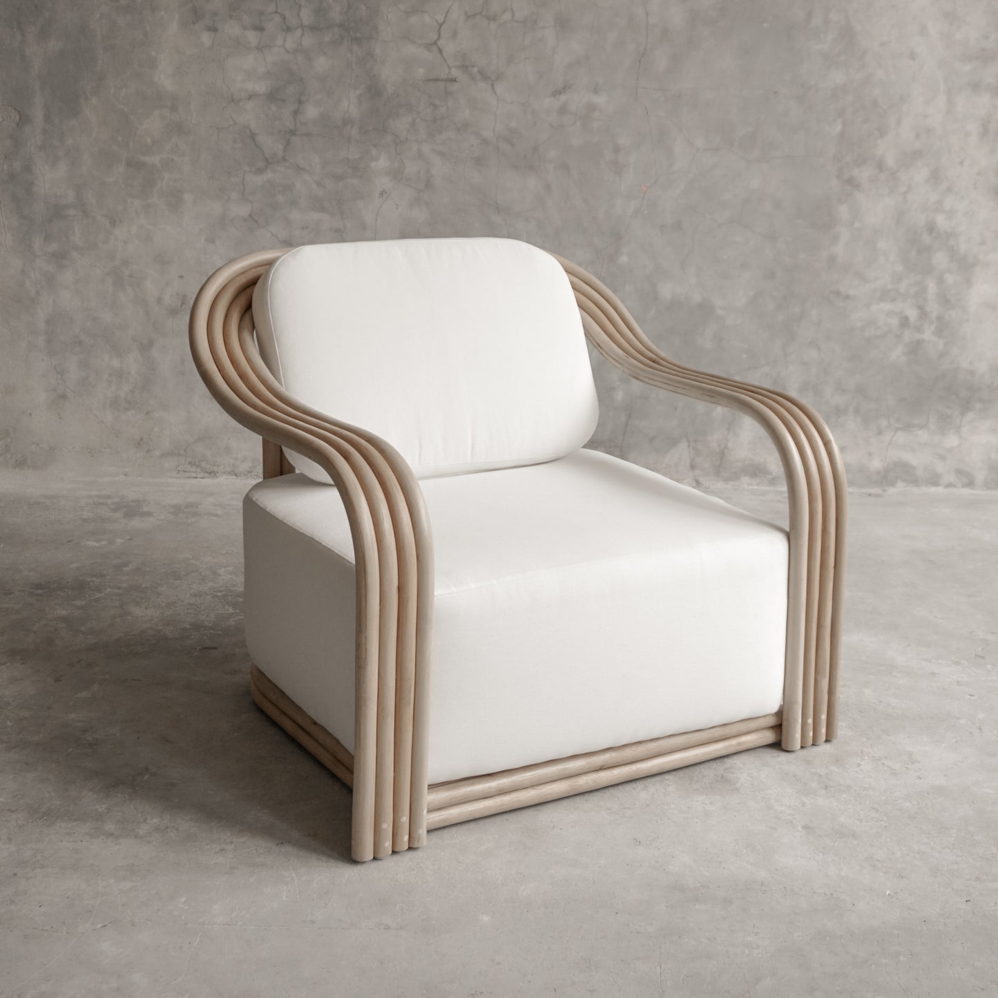 Bailey Plush Lounge Chair | Curved Arm Accent Chair for Living Rooms