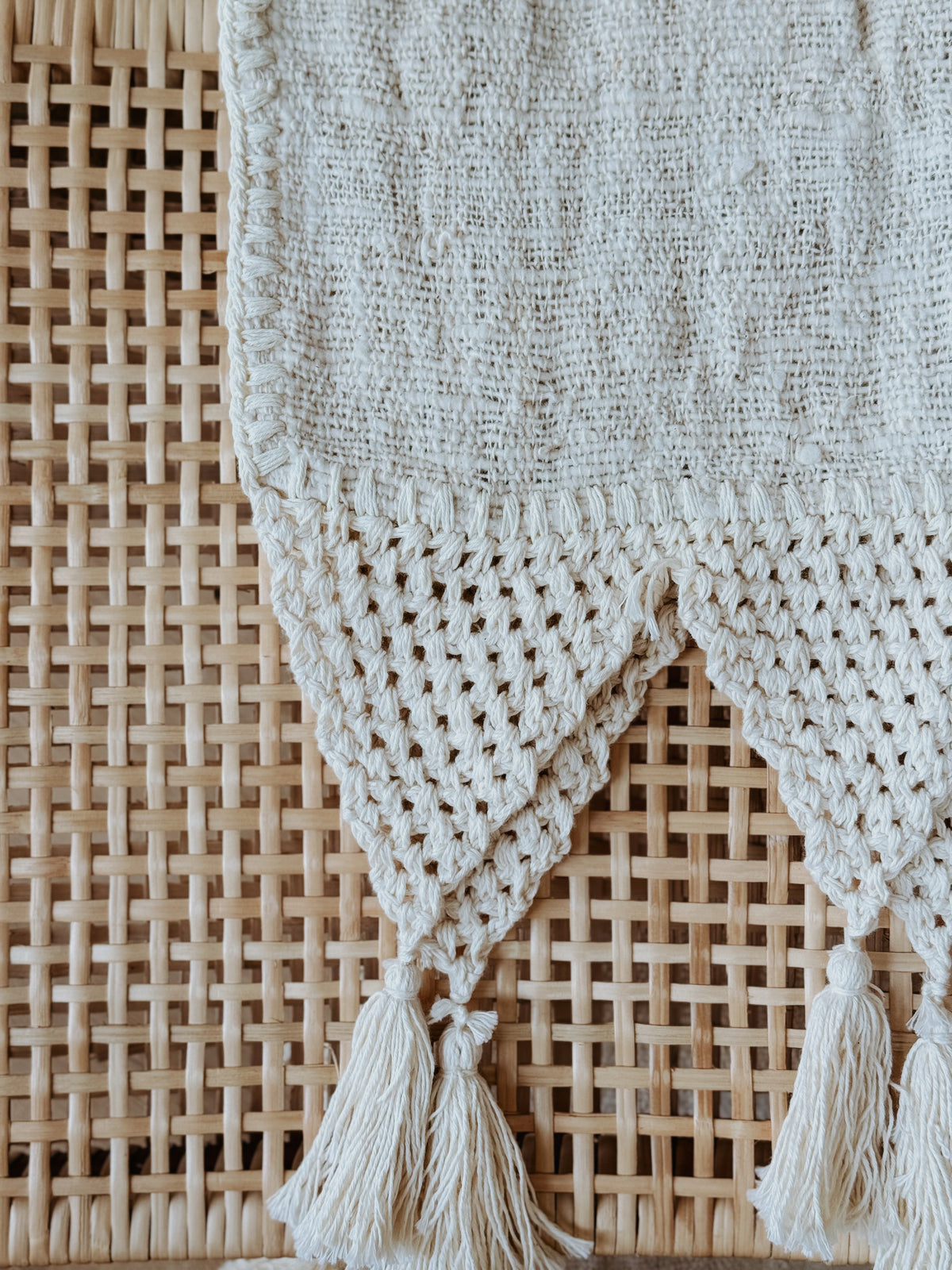 Mira Macrame Cotton Throw – Natural