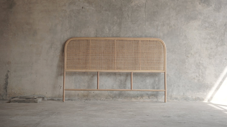 SAGA HEADBOARD
