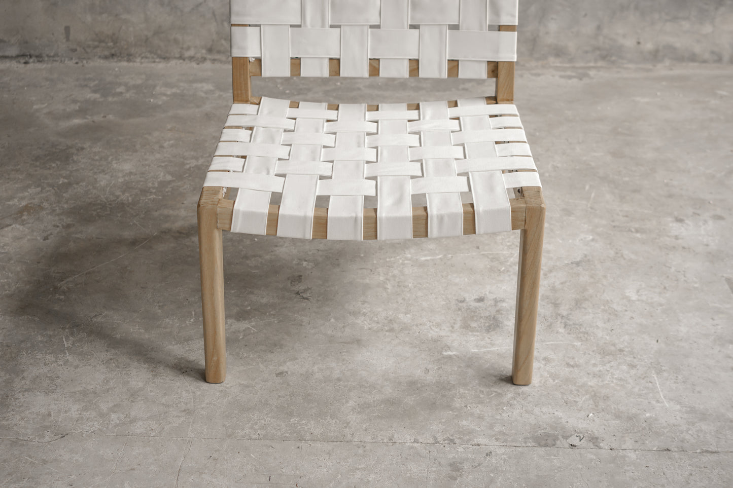 BAILEY LOUNGE CHAIR
