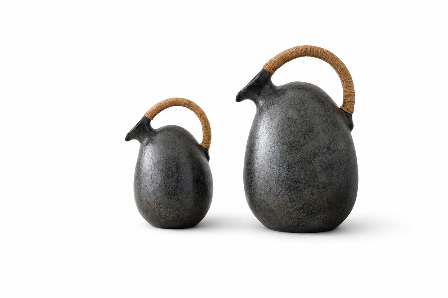 Makoa Terracotta Vase with Rattan-Style Handle