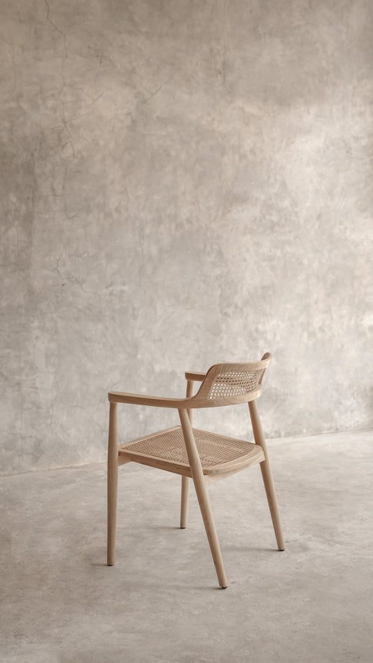 PASHA ARM CHAIR