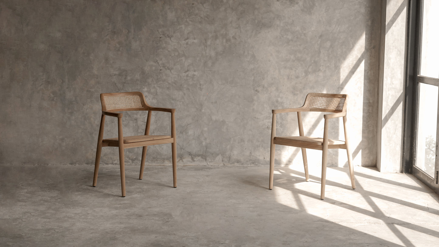 PASHA ARM CHAIR
