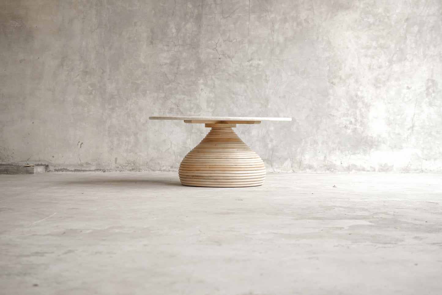 SANTIAGO COFFEE TABLE