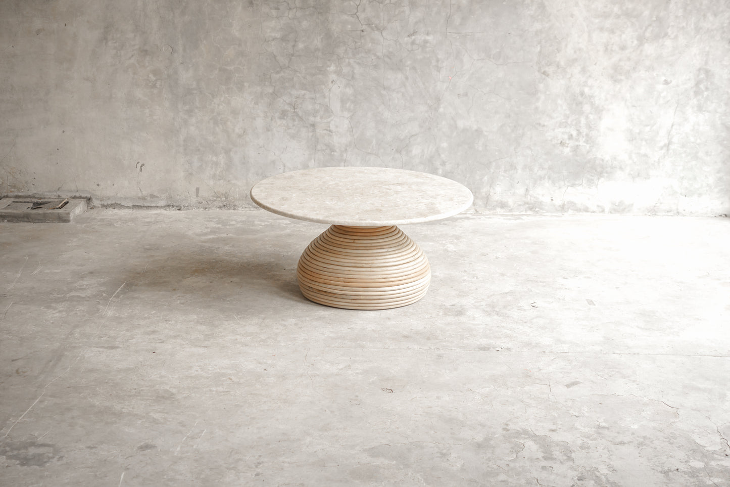 SANTIAGO COFFEE TABLE