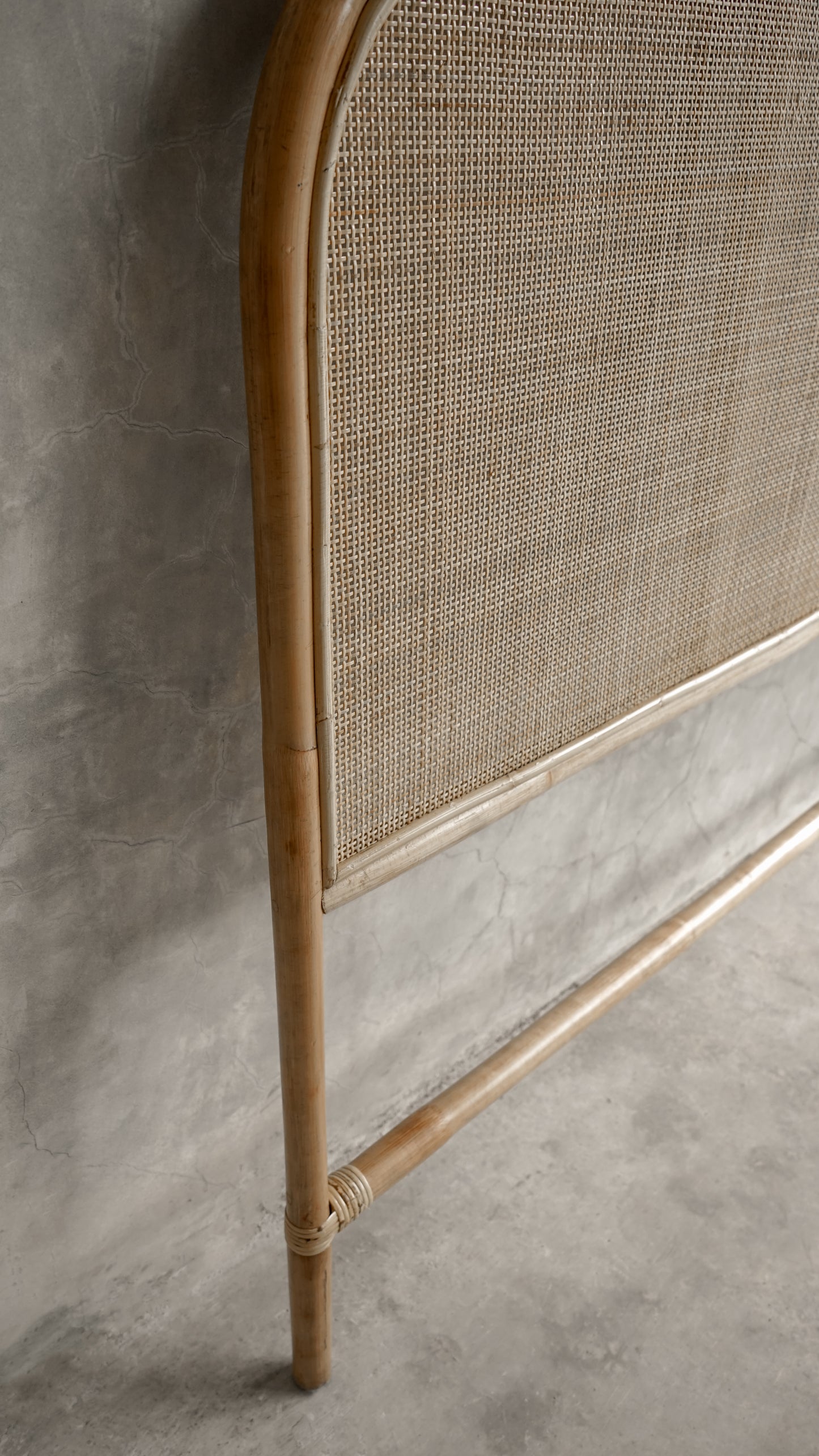 SERGIO HEADBOARD