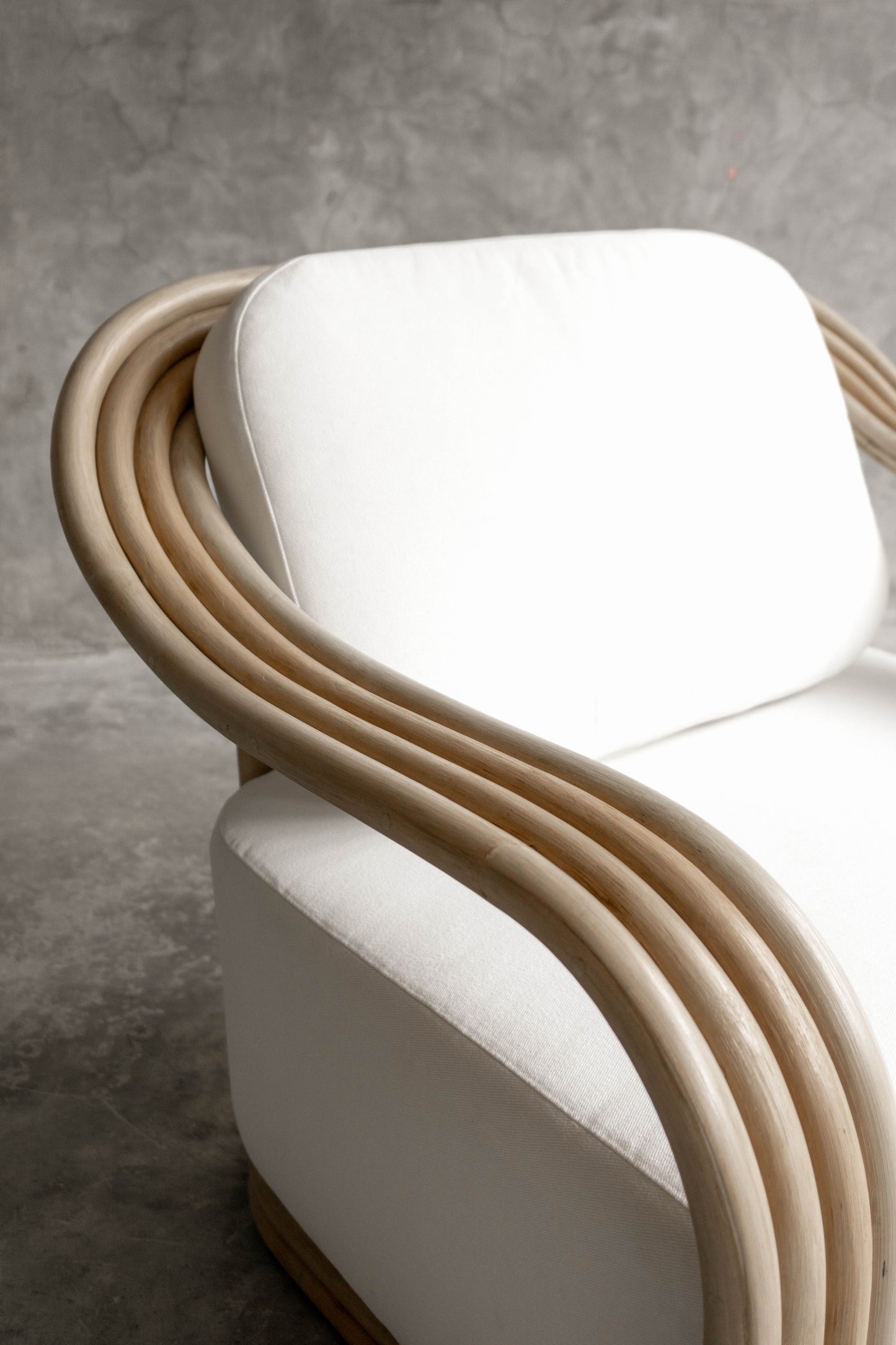 SUKI OCCASIONAL CHAIR