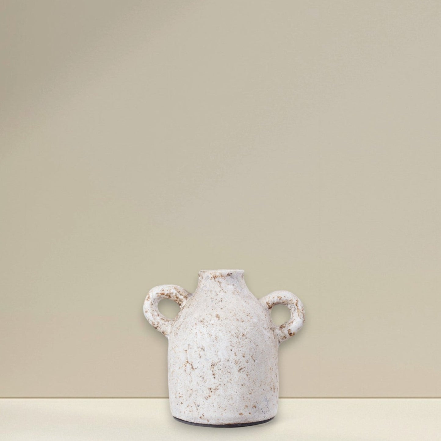 wintage decorative vase